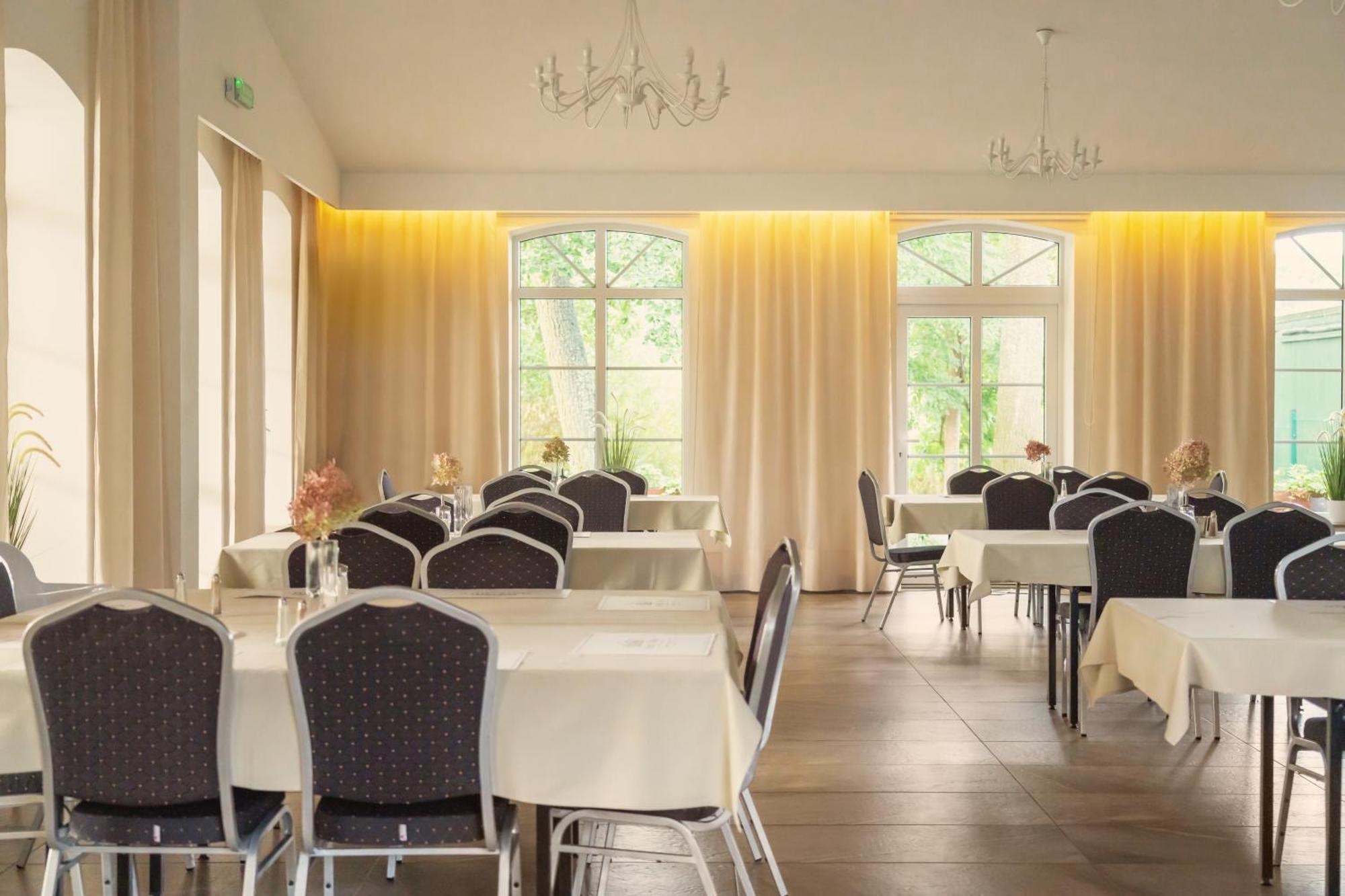 Stary Mlyn Strzeszyn Hotel Lubowo  Exterior photo